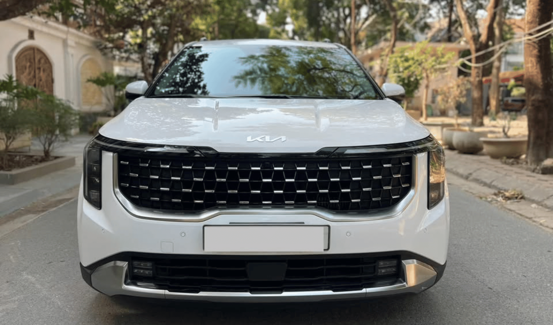 KIA Carnival 2025 được cho thuê tại Thuê Xe tự lái Quận 7